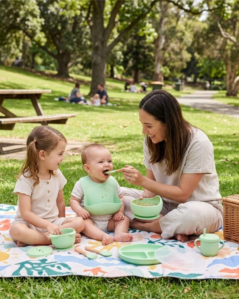 SET DE ALIMENTACION DE SILICONA CON TAPA PARA BEBE  LIBRE BPA 10 PIEZAS - 5