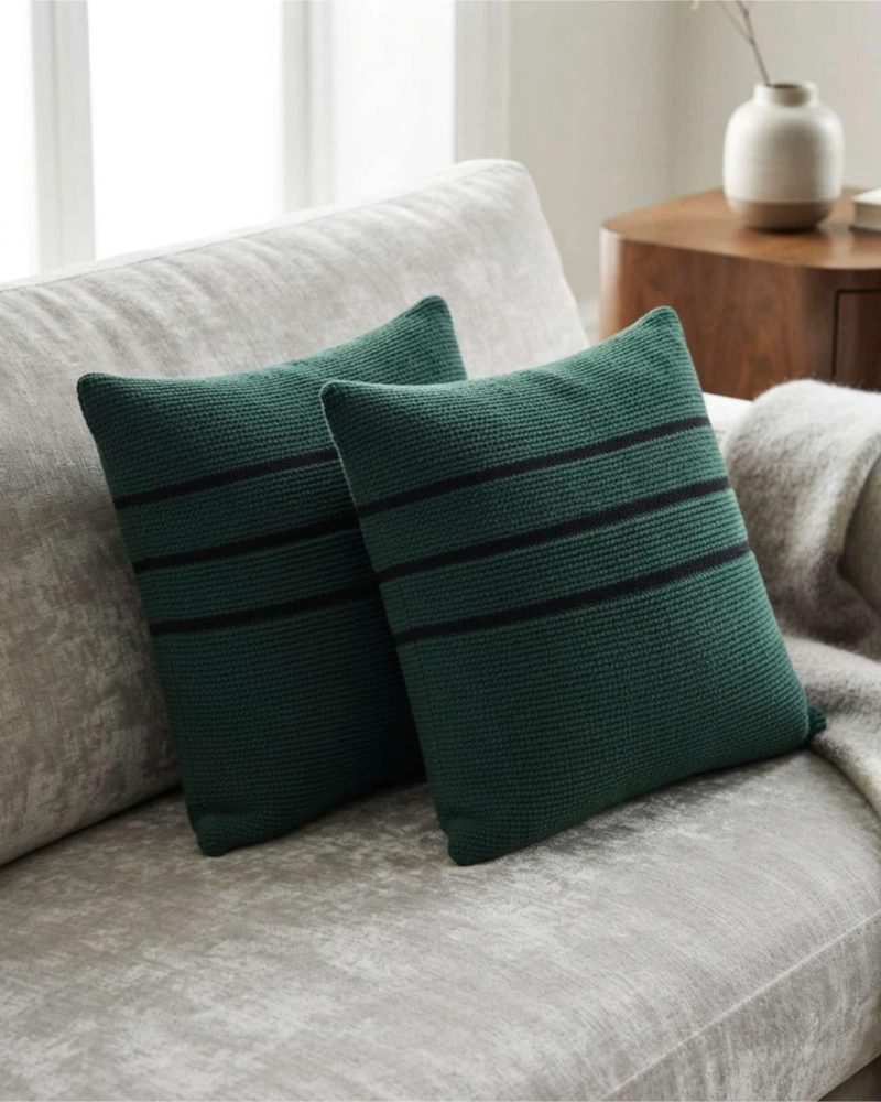 SET X4 COJINES DECORATIVOS CHENILLE CON FRANJAS 45X45 CM INCLUYE RELLENO - 1