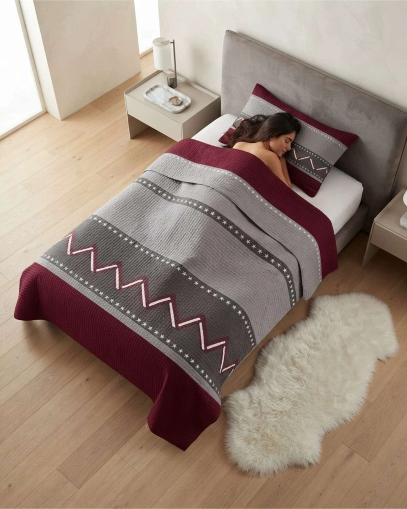 CUBRECAMA QUILT DE VERANO 1.5 PLAZAS MICROFIBRA ULTRA LIVIANO + 1 FUNDA - 3