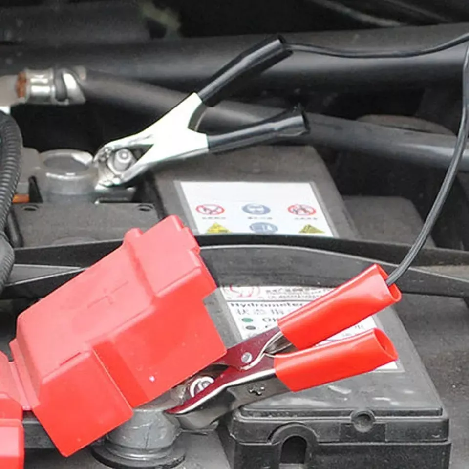 ADAPTADOR PINZA DE BATERÍA CON CABLE 1.5MT A ENCENDEDOR 12V - 4