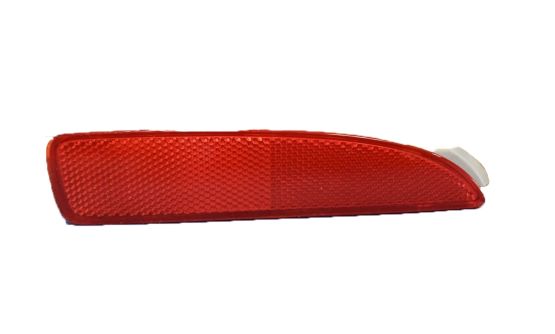 FAROL REFLECTANTE DE PARACHOQUE TRASERO DERECHO SEDAN MAZDA 6 2016-2018 - 1