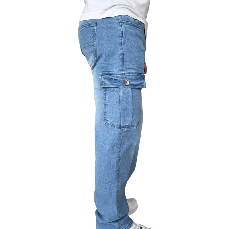 JEANS CARGO RECTO ELASTICADO STRAGTH FIT FOCALIZADO - AZUL CLARO - 44 - 9