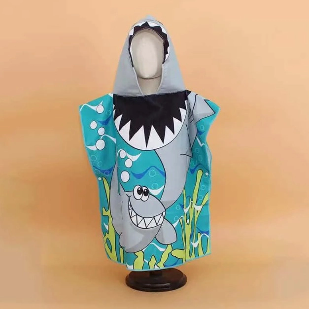 TOALLA DE MICROFIBRA PARA NIÑOS CON CAPUCHA TIPO PONCHO - 1