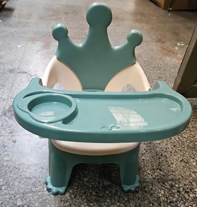 SILLA PARA COMER PORTATIL DE BEBE  NIÑOS 2 EN 1 CON CORONA VERDE - 2