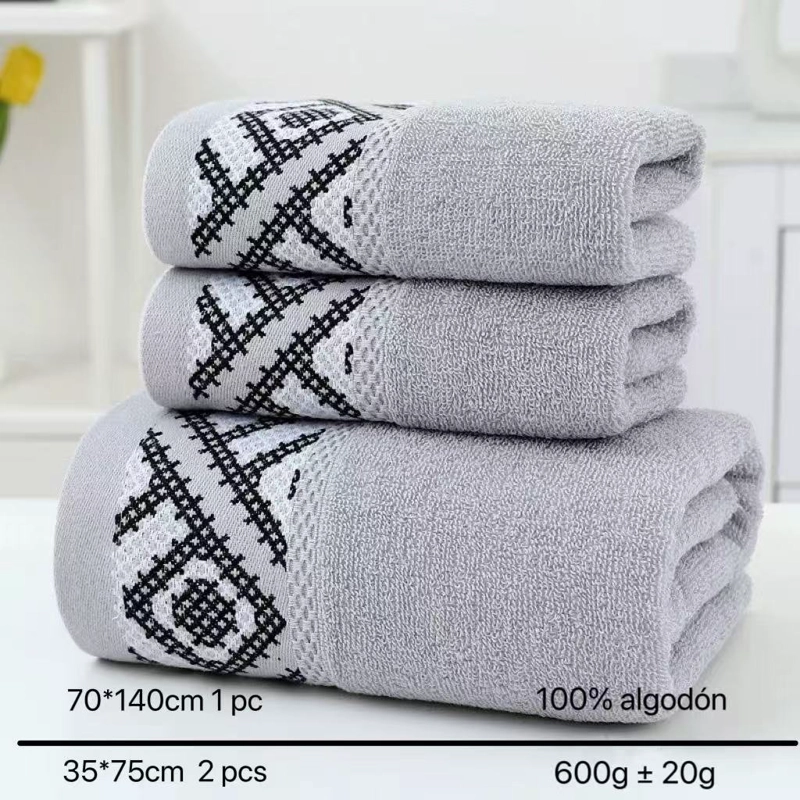 SET DE 3 TOALLAS 100% ALGODON CON DETALLES BORDADOS - 1