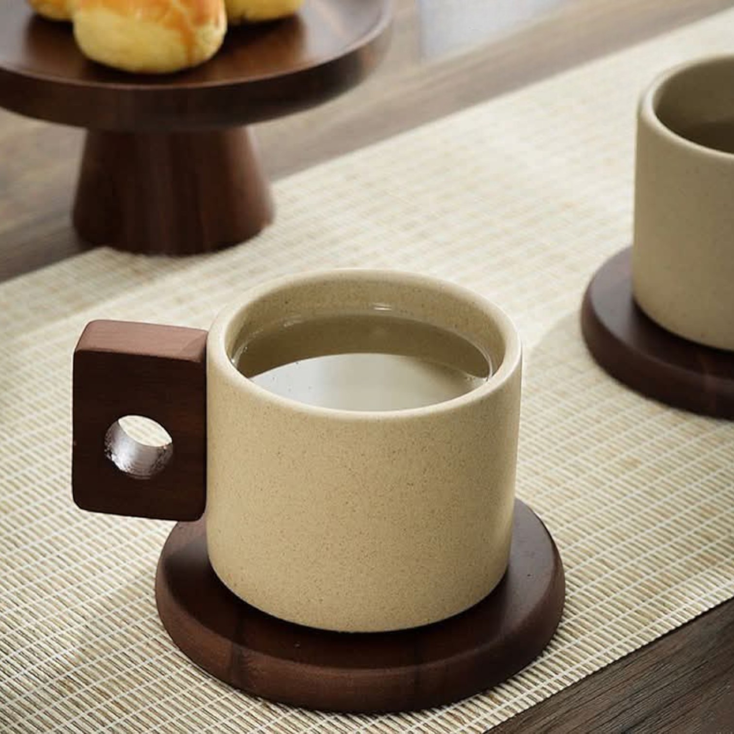 TAZA DE CERÁMICA VINTAGE CON ASA DE MADERA NATURAL 300ML - 2