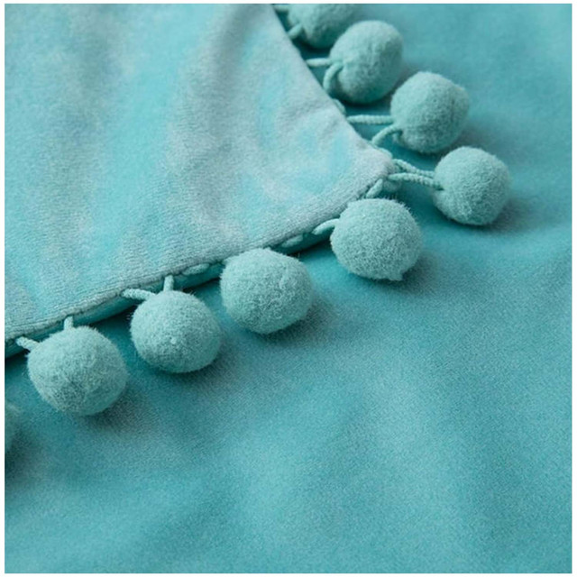 PACK DE 02 FUNDAS DE COJÍN DE TERCIOPELO CON POMPON 45X45 CALIPSO - 3