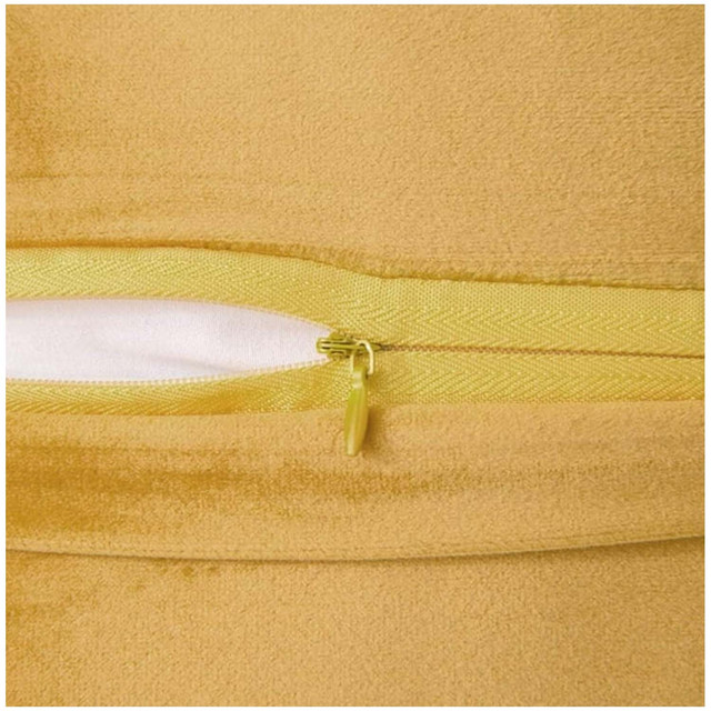 PACK DE 02 FUNDAS DE COJÍN DE TERCIOPELO CON POMPON 45X45 AMARILLO - 2