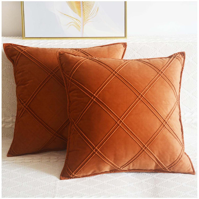 PACK DE 02 FUNDAS DE COJÍN DE TERCIOPELO CON RAYAS 45X45 NARANJA - 2