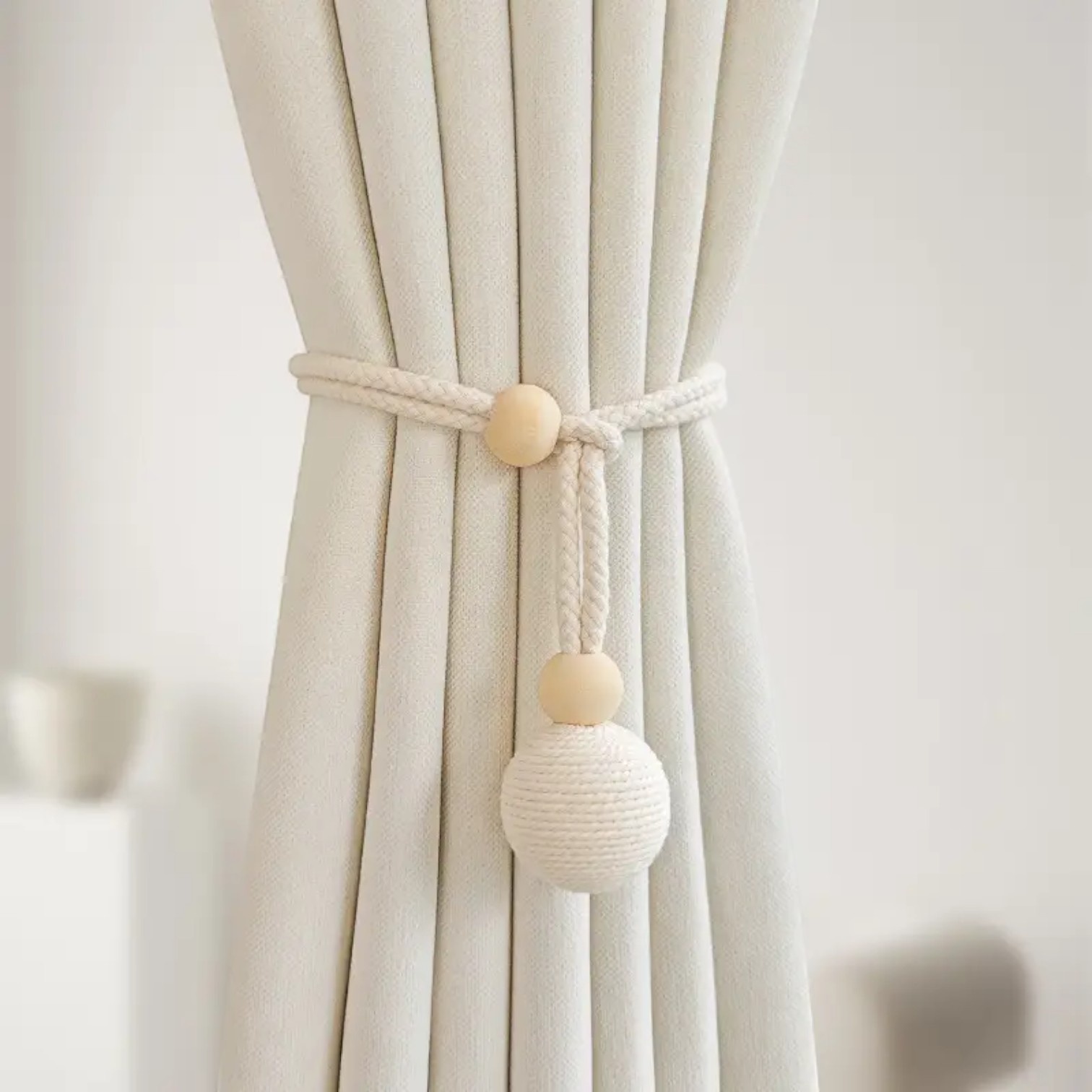PACK DE 02 SUJETADORES PARA CORTINAS - BOLA TEJIDA BEIGE - 3