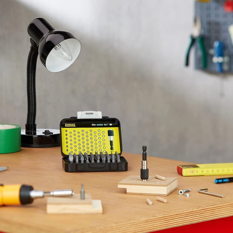 SET PUNTAS ATORNILLAR STANLEY FATMAX 1/4'' 61 PZAS 1-13-902 - 6