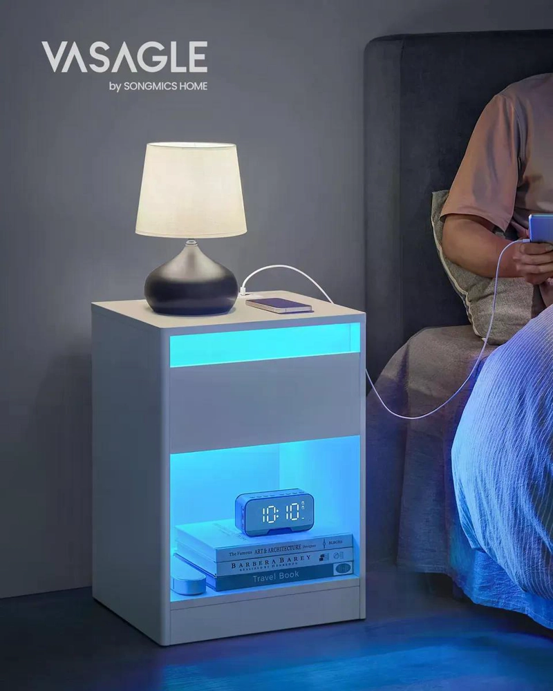 VELADOR VASAGLE CON LUZ LED USB ENCHUFES Y CAJON - 1