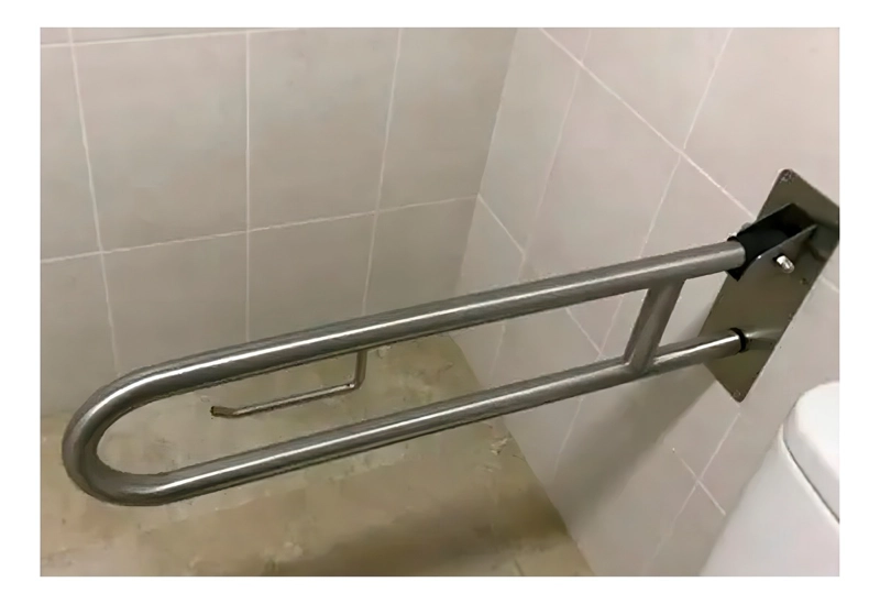BARRA DE SEGURIDAD PASAMANO ABATIBLE PARA MINUSVALIDOS 78 CM - 7