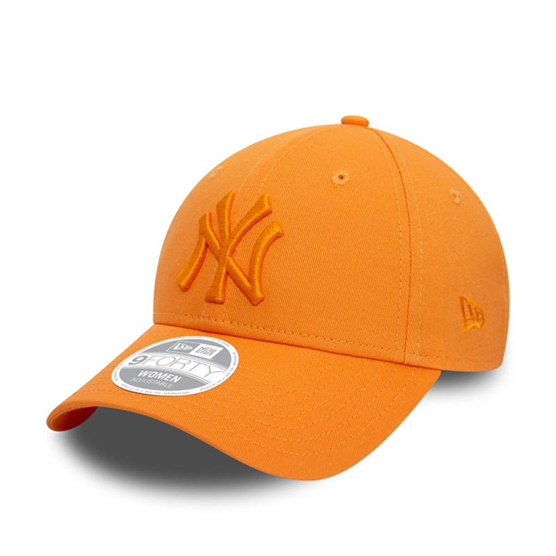 GORRA 9FORTY NEW YORK YANKEES LEAGUE ESSENTIALS NARANJA WOMAN - 1