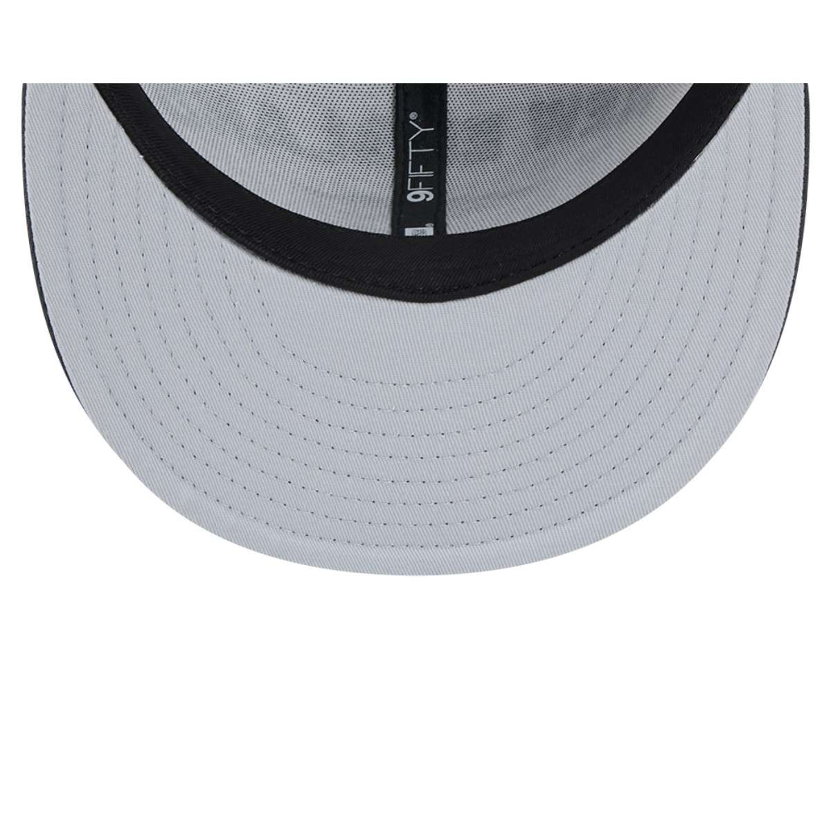 Ripley - GORRA 9FIFTY NEW ENGLAND PATRIOTS NFL SALUTE TO SERVICE GREY