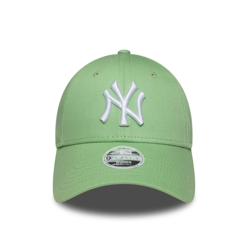 GORRA 9FORTY NEW YORK YANKEES LEAGUE ESSENTIALS GREEN WOMEN - 3