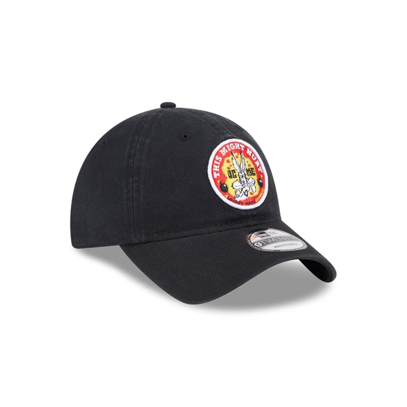 GORRA 9TWENTY  THIS MIGHT HURT LOONEY TONES BLACK NEW ERA - 2