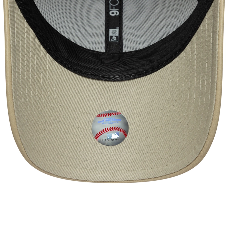 GORRA 9FORTY MLB NEW YORK YANKEES PU BEIGE - 7