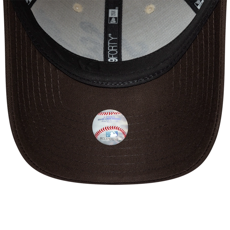 GORRA 9FORTY MLB NEW YORK YANKEES FLORAL PACK BEIGE - 7