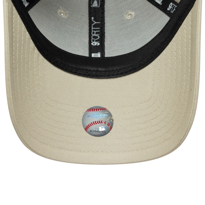 GORRA 9FORTY MLB NEW YORK YANKEES LEAGUE ESSENTIAL ESSENTIAL BEIGE - 5