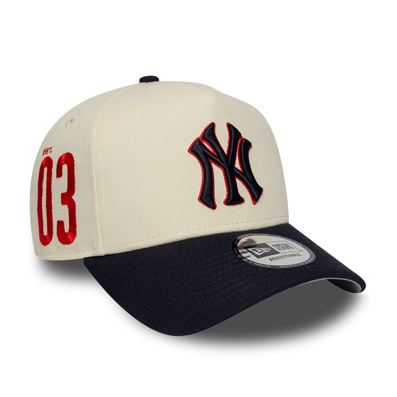 GORRA 9FORTY MLB NEW YORK YANKEES PREMIUM BASEBALL BEIGE - 1