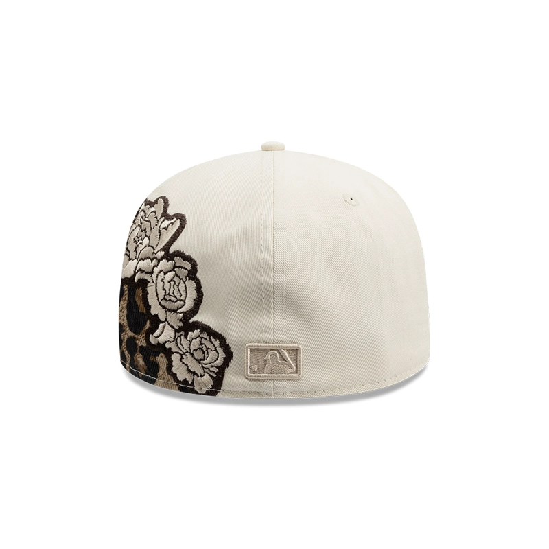 GORRA 59FIFTY MLB NEW YORK YANKEES FLORAL PACK BEIGE - 6