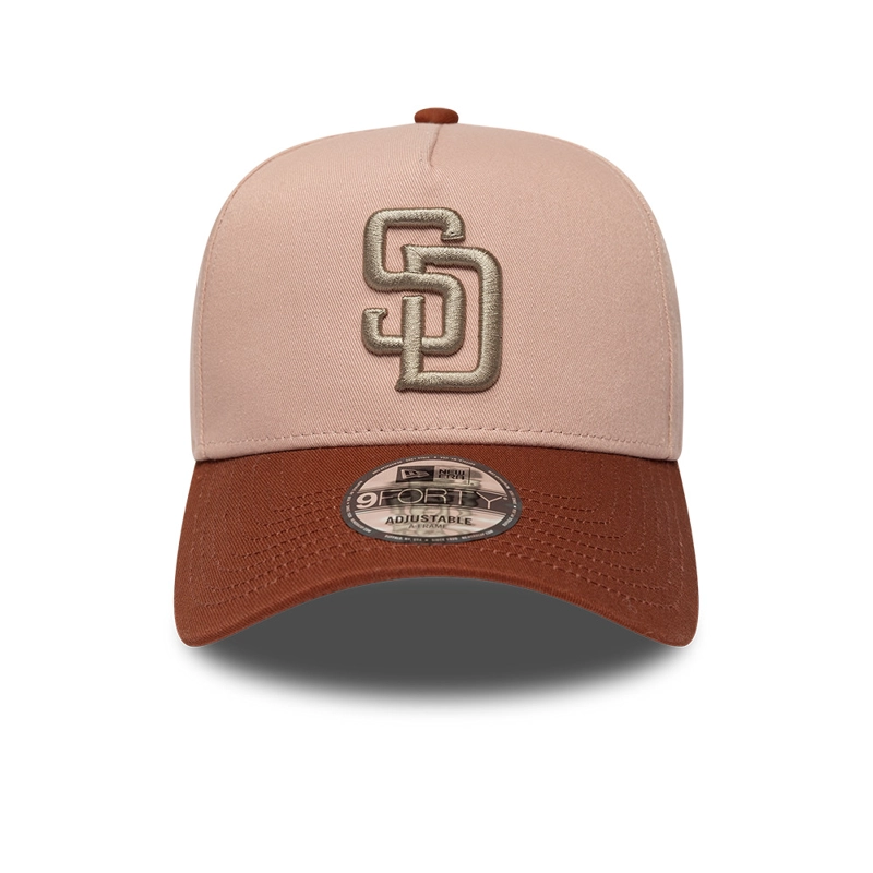 GORRA 9FORTY MLB SAN DIEGO PADRES JAPAN MOCHA MOUSSE CAFE - 3