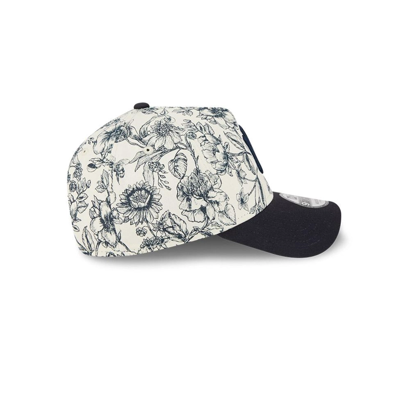 GORRA 9FORTY MLB NY YANKEES SP FLORAL 59FIFTY NEGRO - 4
