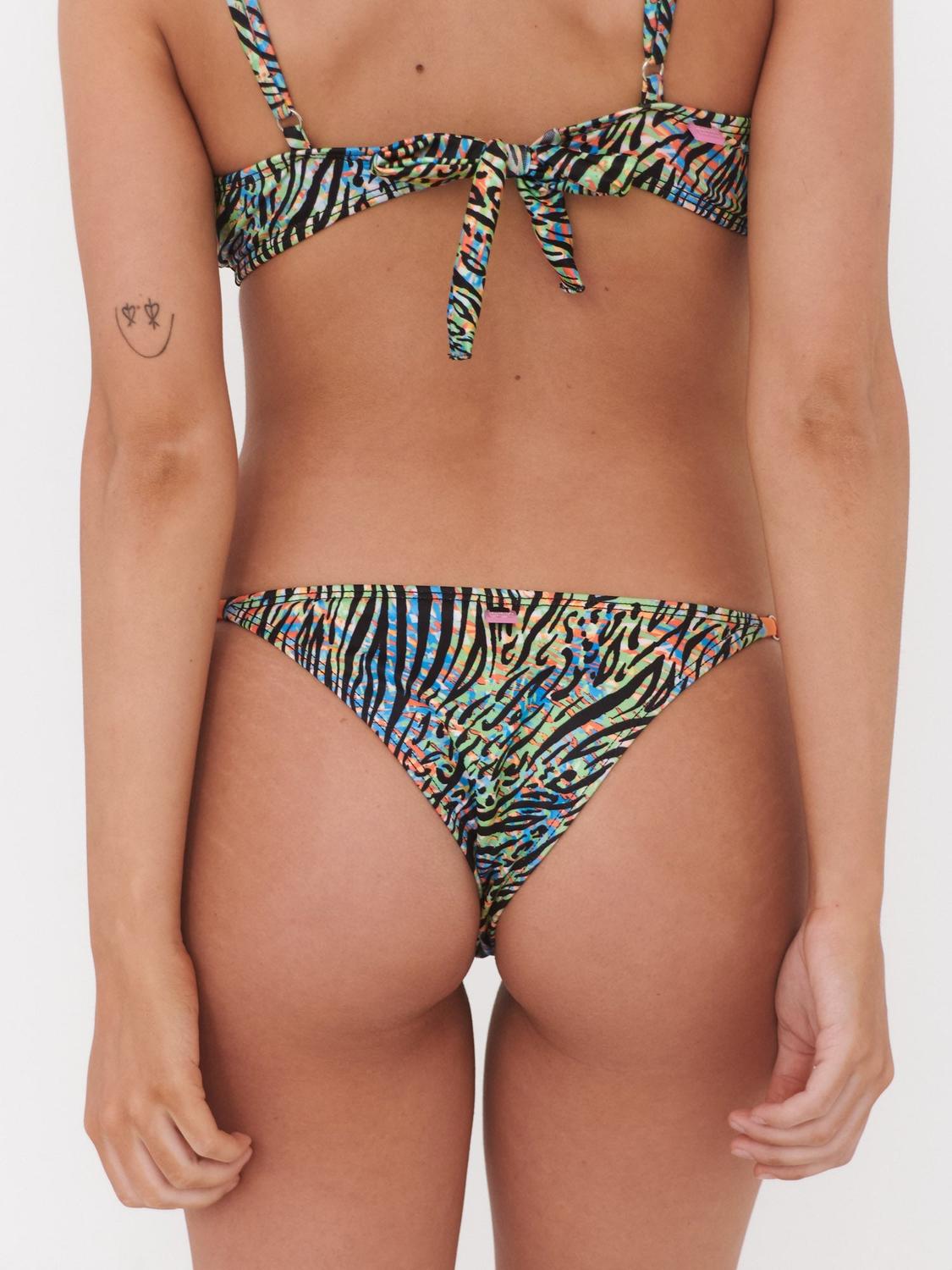 BIKINI MUJER DAIKIRI BIKINIS BOTTOM DE RIO NEGRO CALZÓN AJUSTABLE UV 50+ - 2
