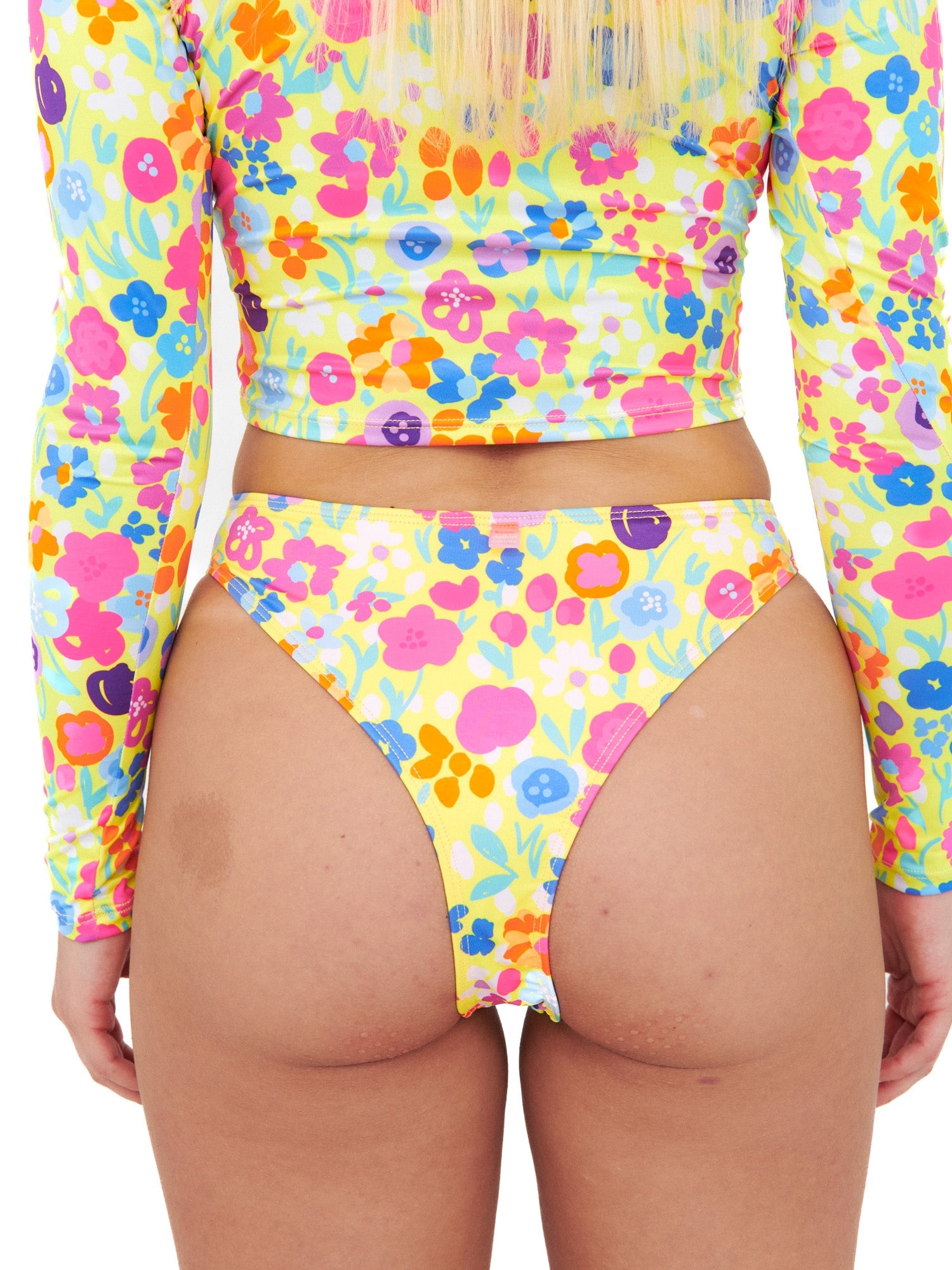 BOTTOM DE BIKINI DAIKIRI MUJER CALZON PIERNA ALTA FLORES AMARILLO FLUOR FILTRO UV50+ - 5