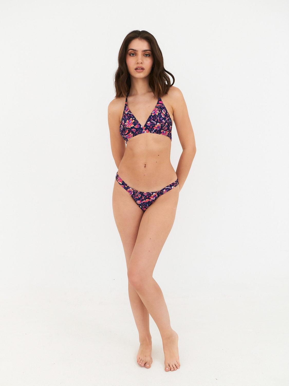 BOTTOM DE BIKINI DAIKIRI MUJER CALZON FRUNCIDO COSTADOS FLORES AZUL FLUOR FILTRO UV50+ - 6