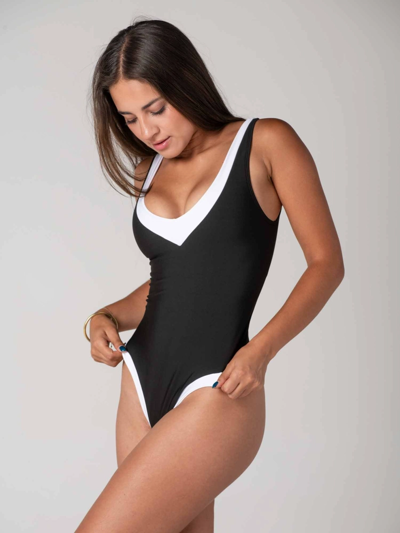 TRAJE DE BAÑO DAIKIRI MUJER SIN ELASTICOS NEGRO BLANCO PROTECCION UV50+ - 6