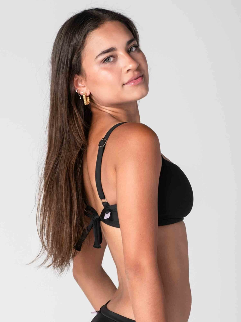 TOP DE BIKINI DAIKIRI MUJER ESCOTE CUADRADO AJUSTABLE NEGRO PROTECCION UV50+ - 4