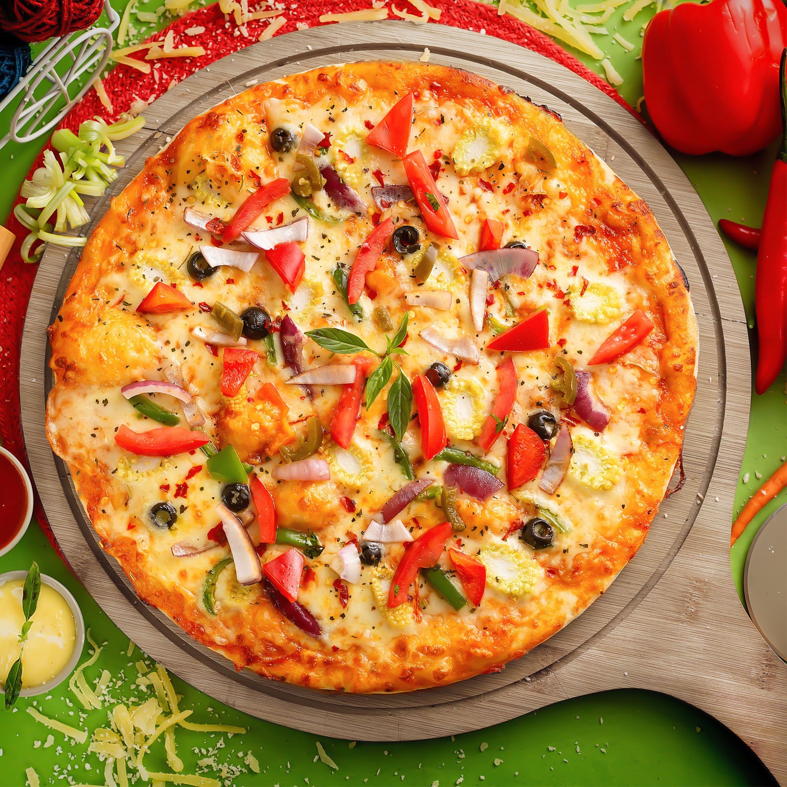 PLATO PIZZA MADERA CON MANGO 32,5CM - 2