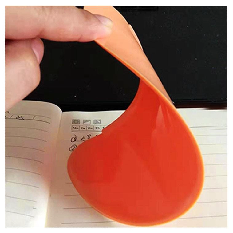 RASPADOR DE MASA PLASTICO CURVO 16X10 CM - 2