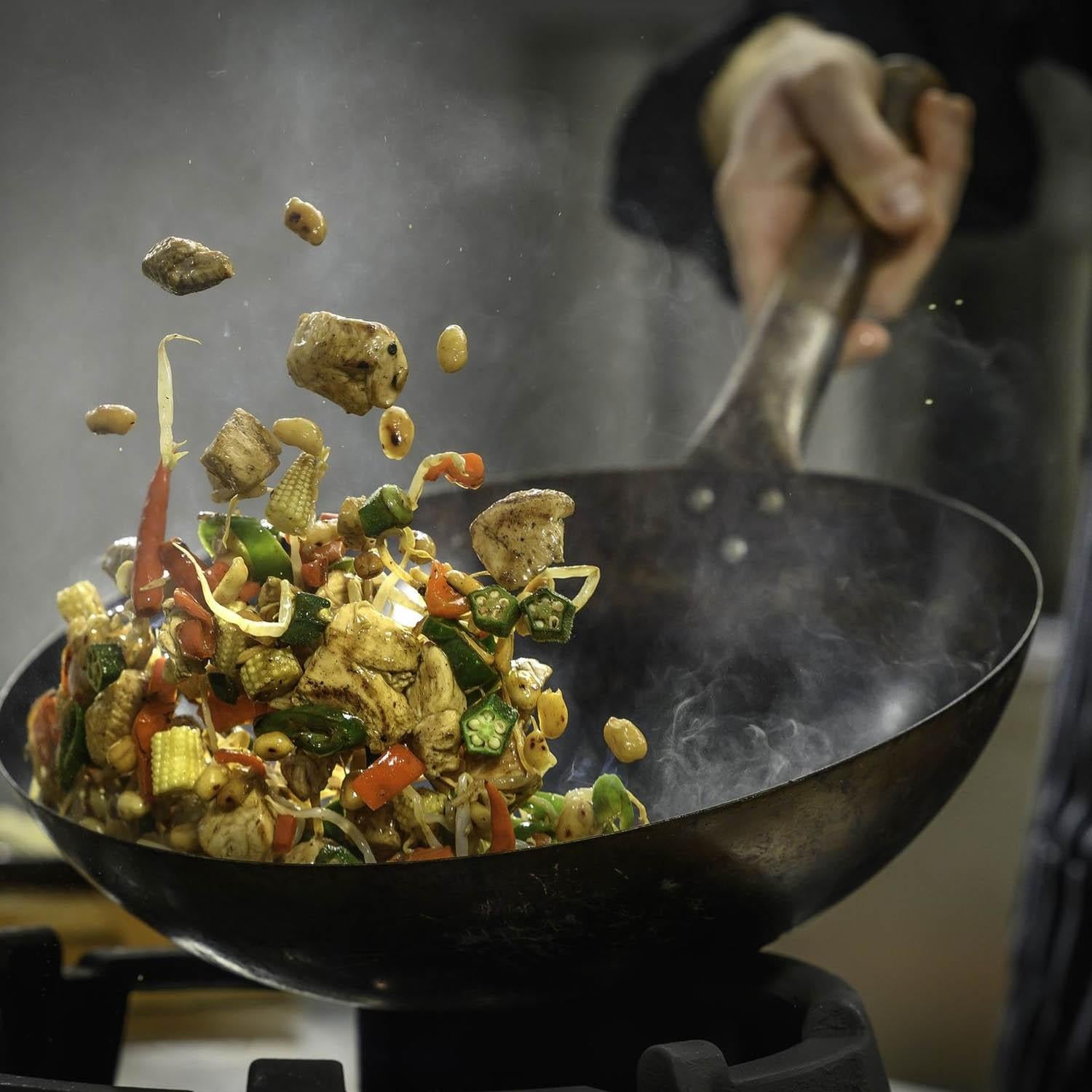 WOK DE HIERRO CONCAVO CON MANGO 34 CM - 3