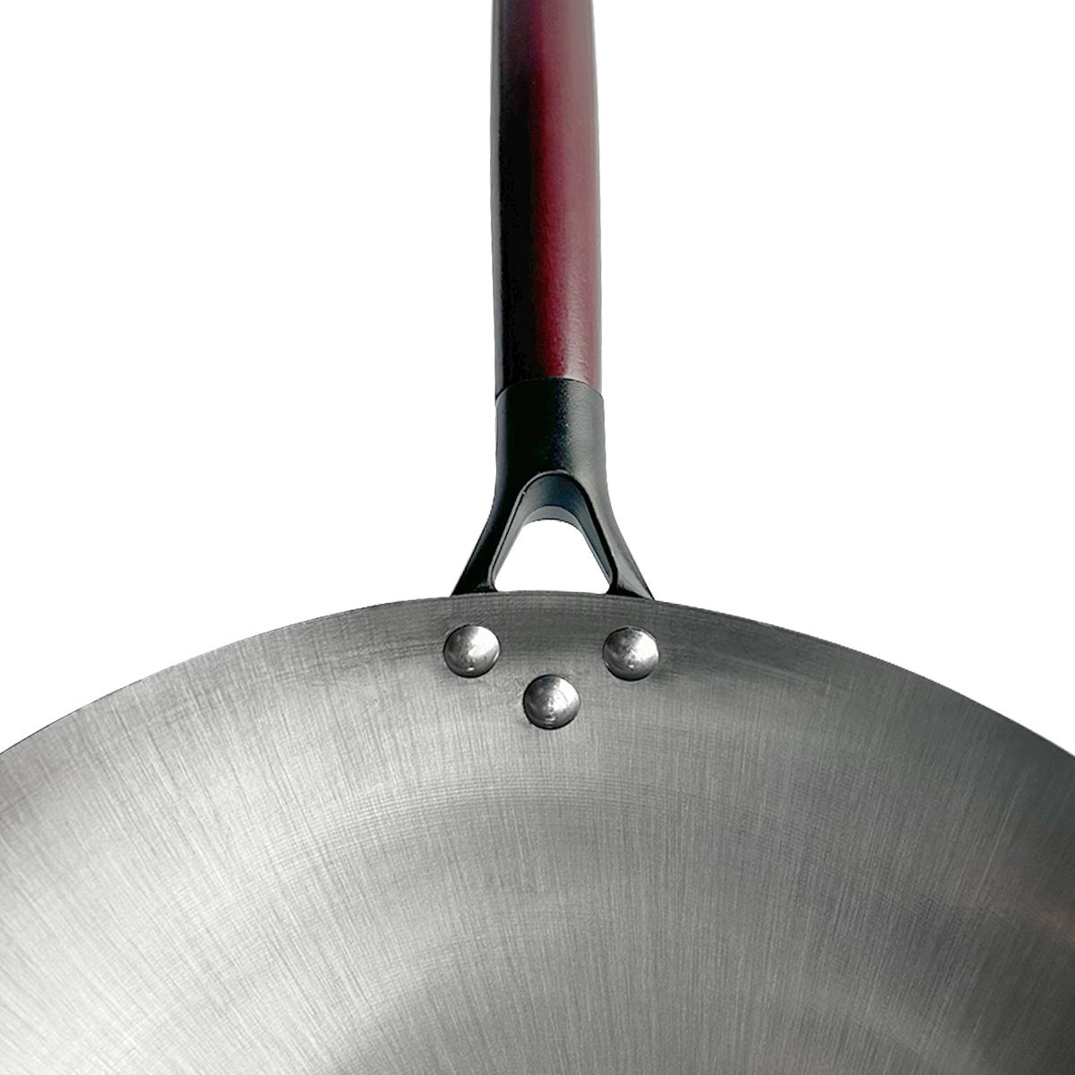WOK DE HIERRO CONCAVO CON MANGO 34 CM - 6