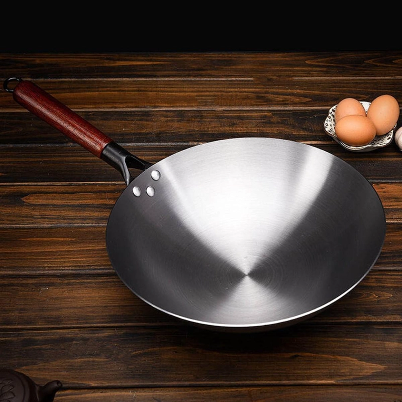 WOK DE HIERRO CONCAVO CON MANGO 36 CM - 3