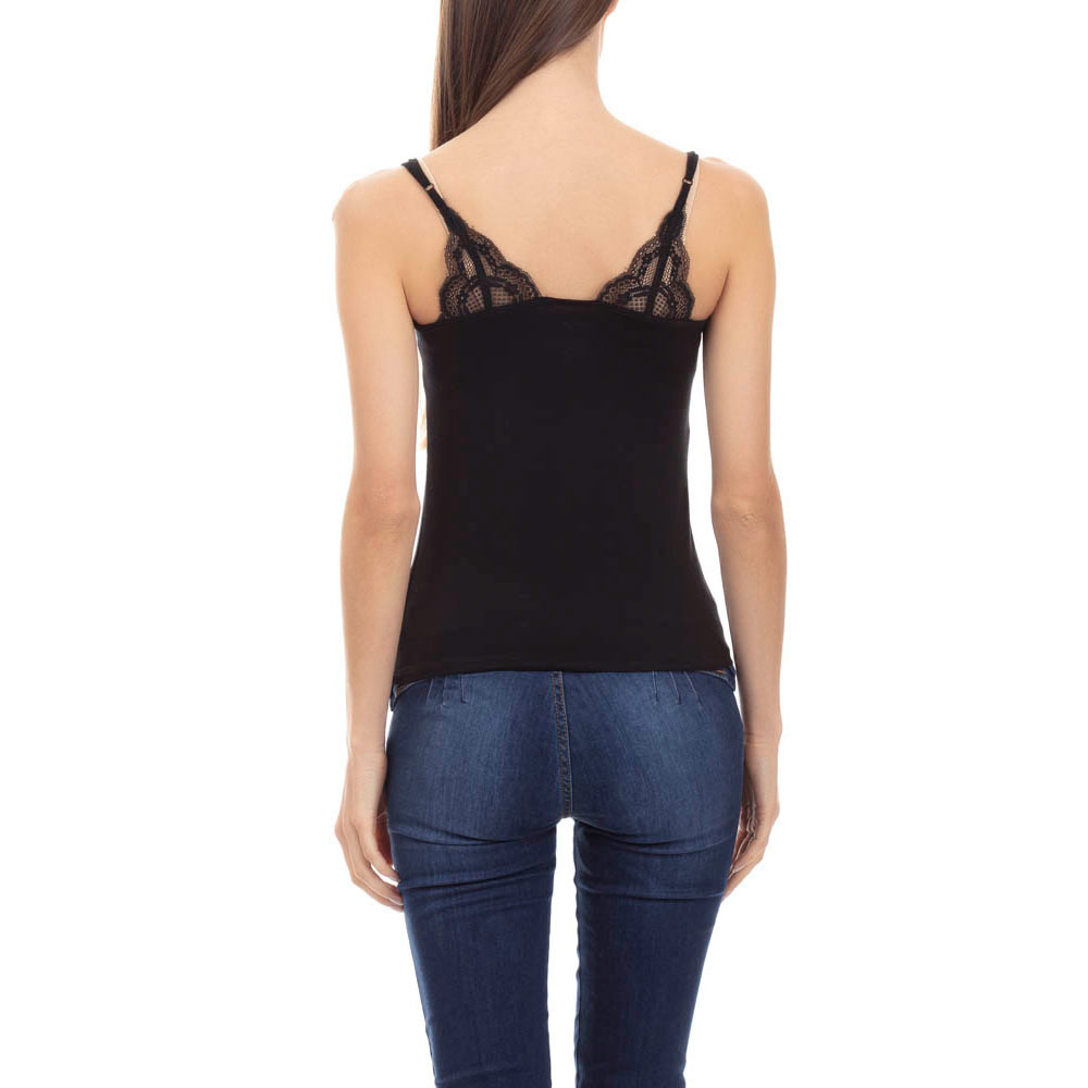 CAMISETA VISCOSA ENCAJE | SUAVIDAD Y COMODIDAD DIARIA - 2