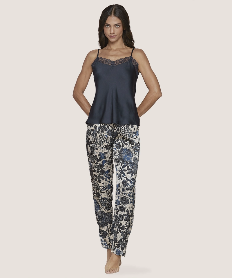 PIJAMA SATIN ENCAJE | DELICADEZA Y CONFORT INTIMO - 2