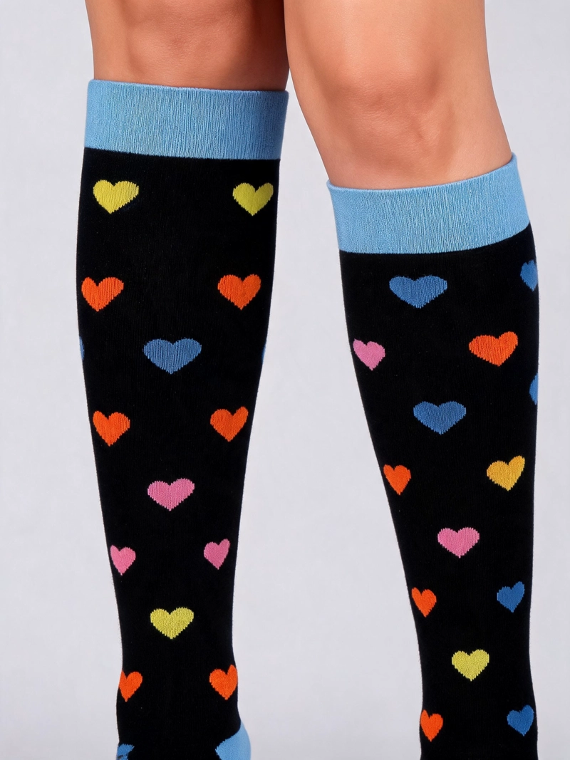 BUCANERAS DE COMPRESION CORAZONES COLORES - 3