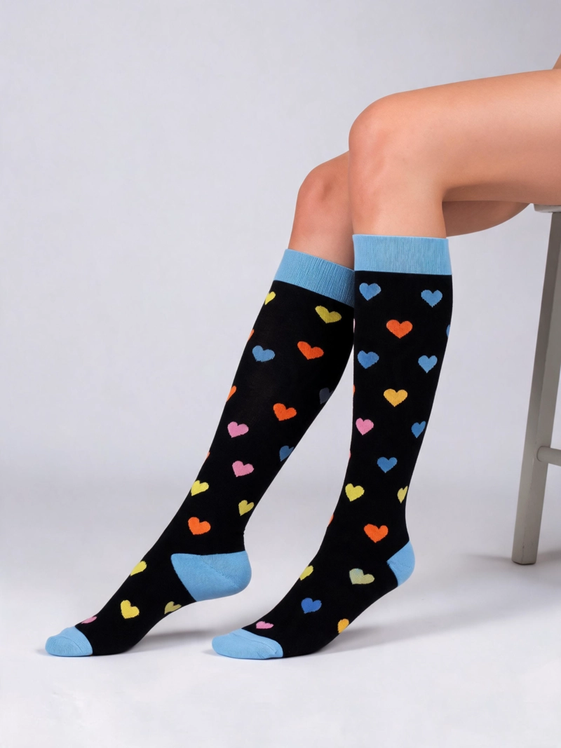 BUCANERAS DE COMPRESION CORAZONES COLORES - 4