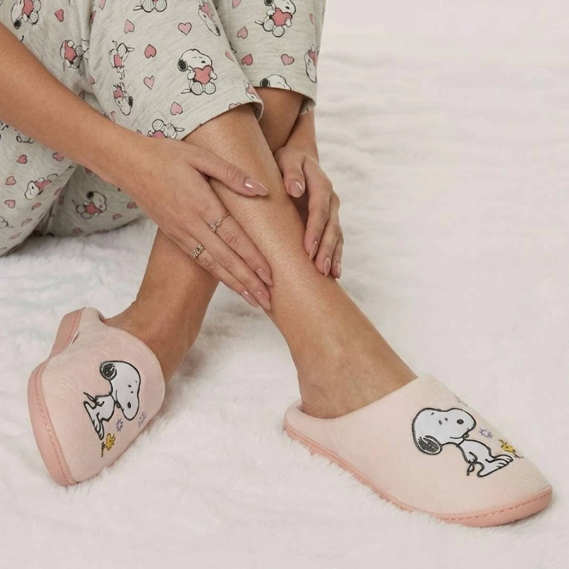 PANTUFLAS SNOOPY MUJER | SUAVIDAD Y ALEGRIA PARA TU HOGAR - 6