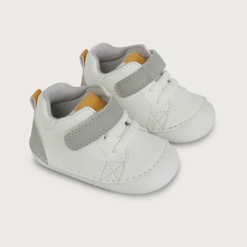 ZAPATILLA GATEADOR BLANCA DE NIÑO OPALINE - 1