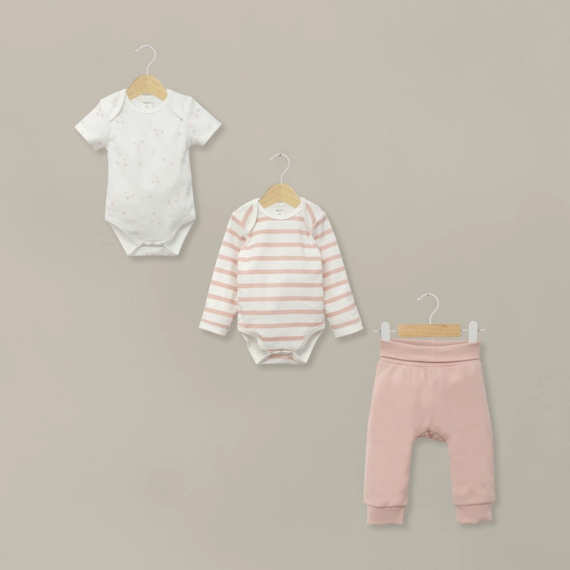 CONJUNTO 3 PIEZAS BODIES Y PANTALON ROSADO DE BEBE  NIÑA OPALINE - 1