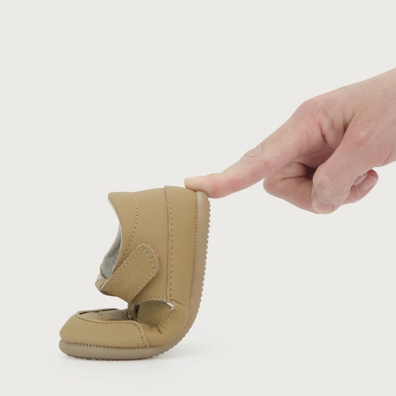 SANDALIA ULTRA FLEXIBLE CAFE  DE NIÑO OPALINE - 7