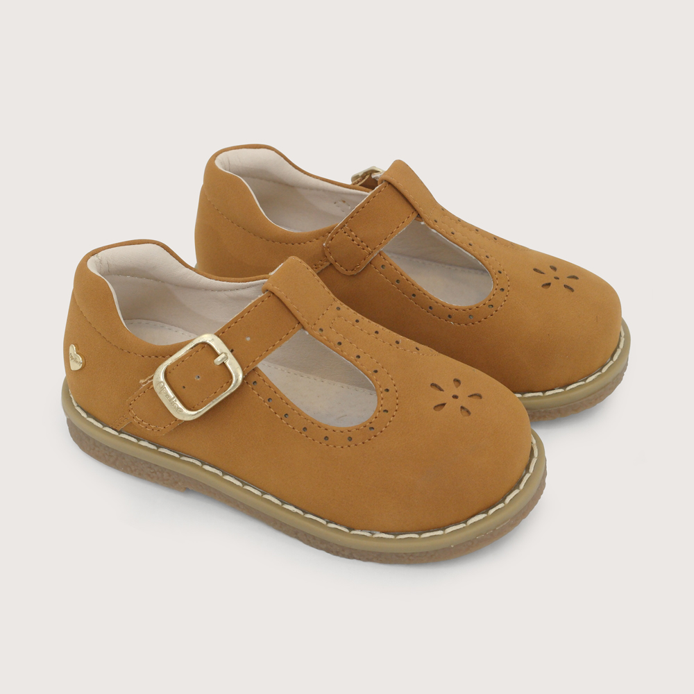ZAPATO REINA CASUAL CAMEL NIÑA OPALINE - 1