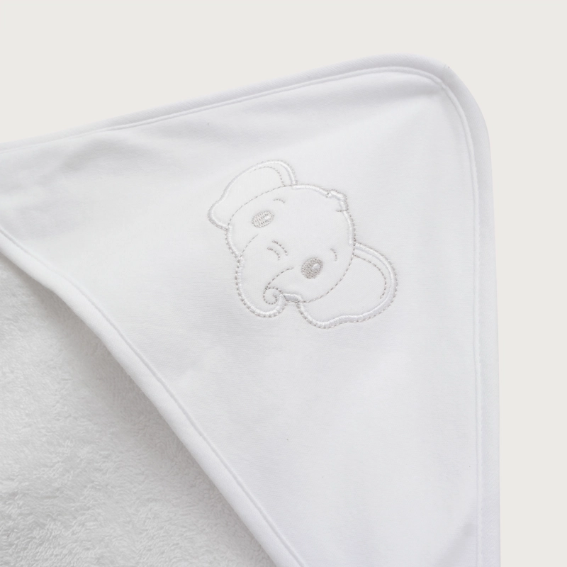 CAPA DE BAÑO CON BORDADO BLANCO BEBE  NIÑO - 4