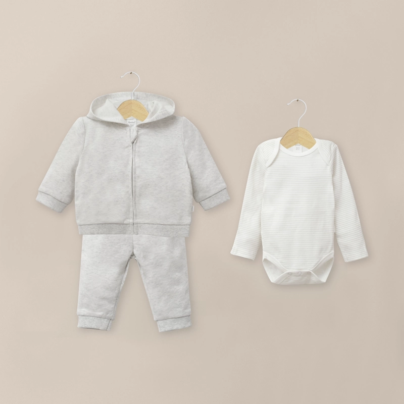 CONJUNTO BEIGE BEBE UNISEX - 1
