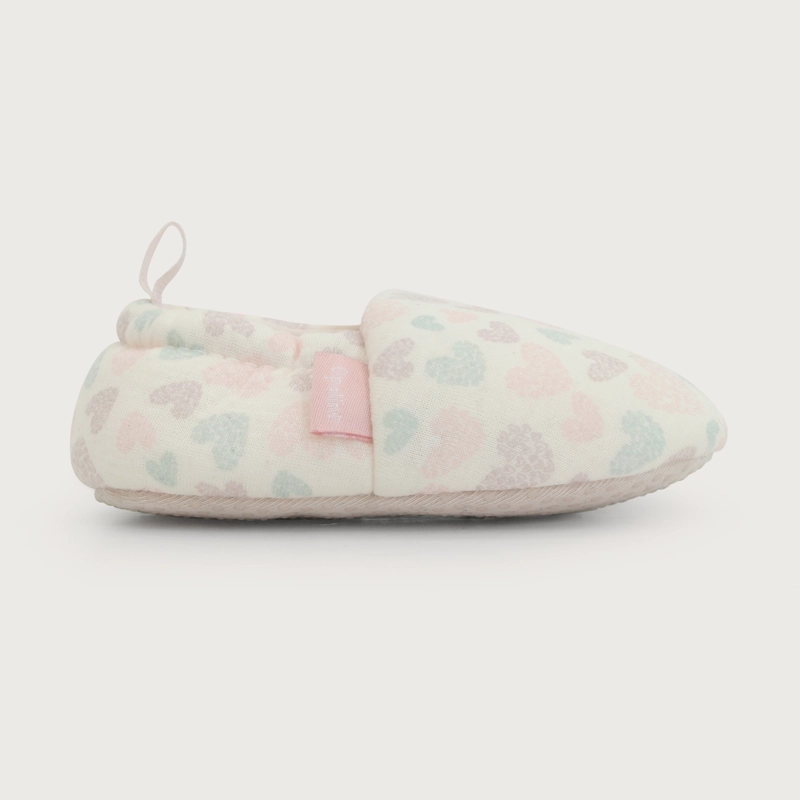 PANTUFLA CORAZONES ROSADO CLARO NIÑA - 2